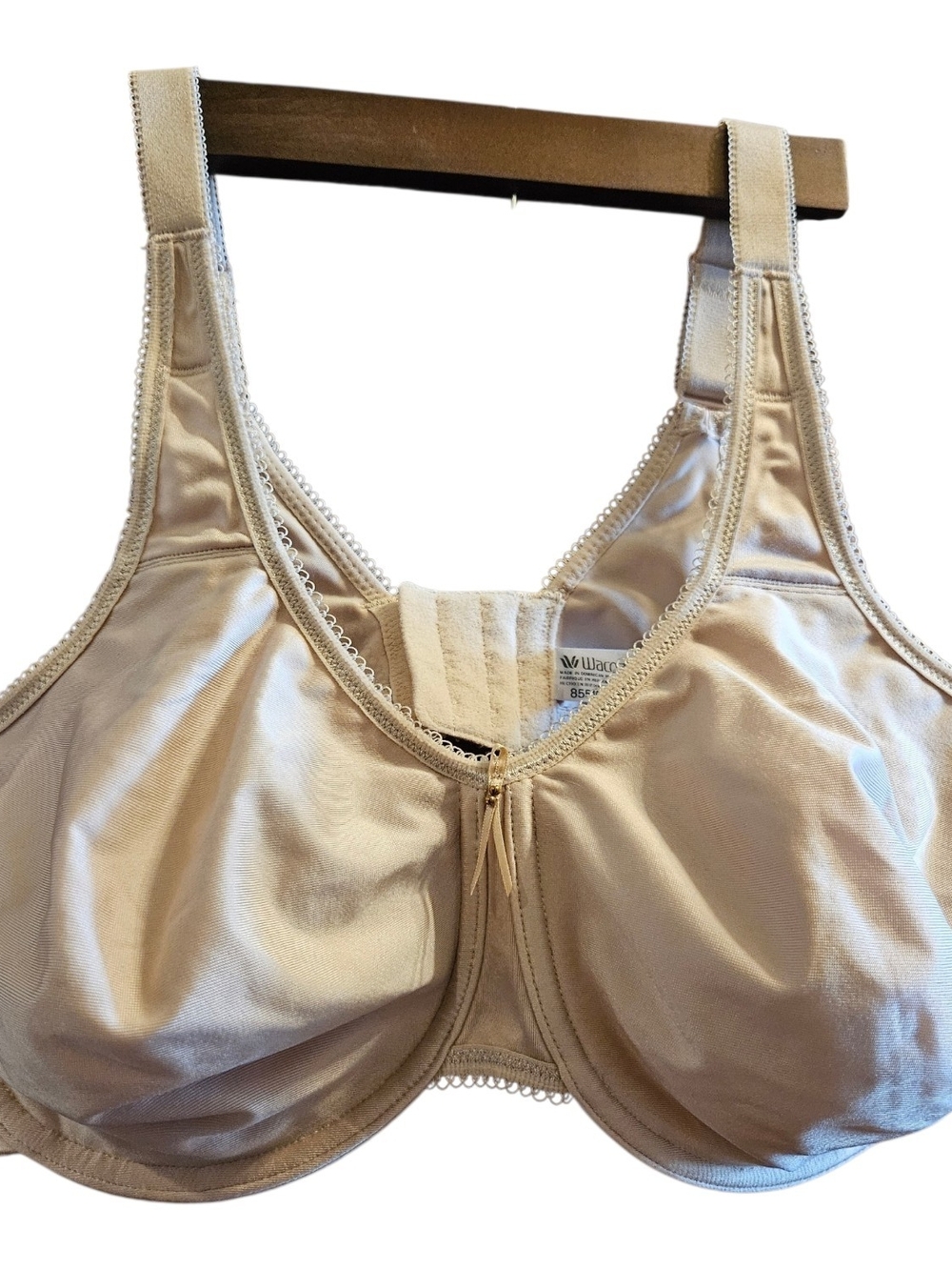 Wacoal Beige/Tan Supportive Underwire Bra